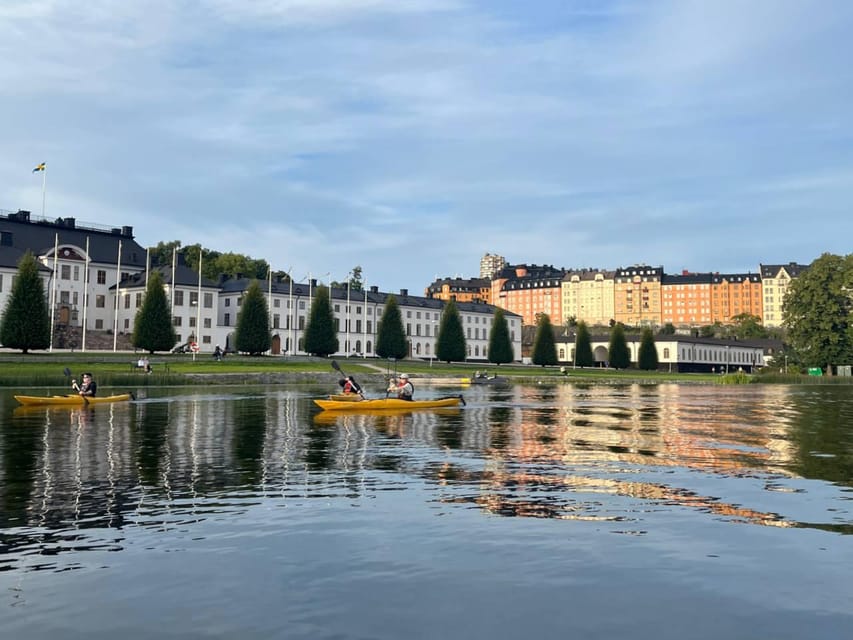 Stockholm: Sunset Kayak Tour in the City + Swedish Fika - Getting started at Rålis Kayak, with a simple Kungsholmen meetup