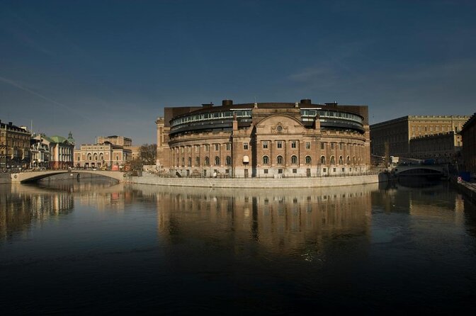 Stockholm Syndrome Private Walking Tour - Key highlights you’ll actually feel on the street