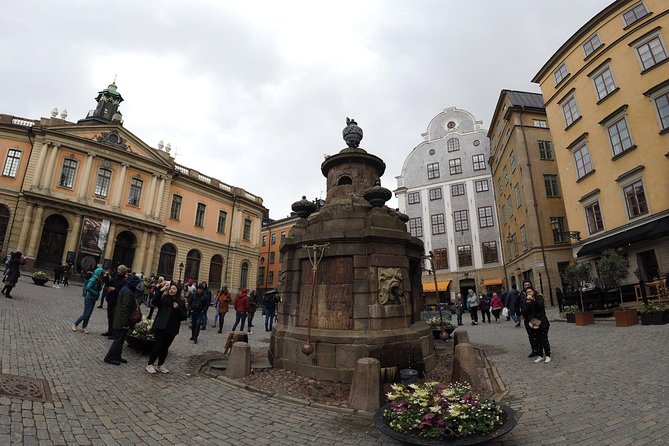 Stockholm Top attractions all-inclusive Gran Tour - How this one-day Stockholm tour flows (and why it feels efficient)