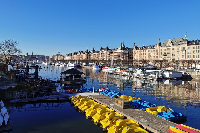 Stockholm Top attractions all-inclusive Gran Tour Winter Edition - Stop 4: Riddarholmen and the view over Riddarfjärden