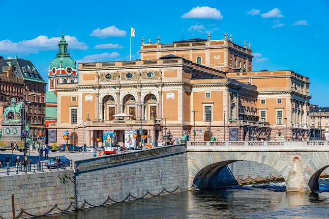 Stockholm Troll Hunt: Self-Guided Old Town Adventure - Who should book this Stockholm Troll Hunt