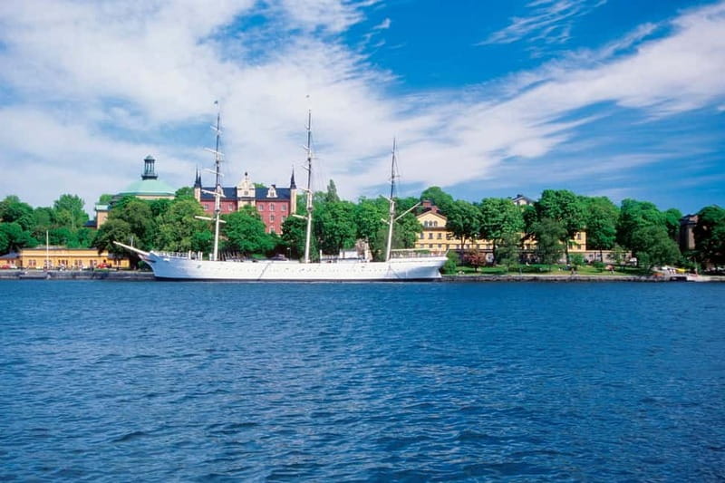 Stockholm VIP half day city tour by incl. Vasa Ship Museum - Should you book this Stockholm VIP half-day with Vasa?