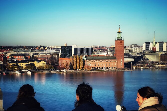 Stockholm Walking Tour – Gamla Stan Highlights - Stop 1: Riksdagshuset and Sweden’s democracy in stone