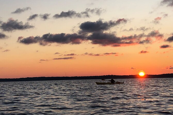 Sunset Kayak Tour in the Stockholm Archipelago + Swedish Fika - What you learn before you paddle: safety and paddling basics