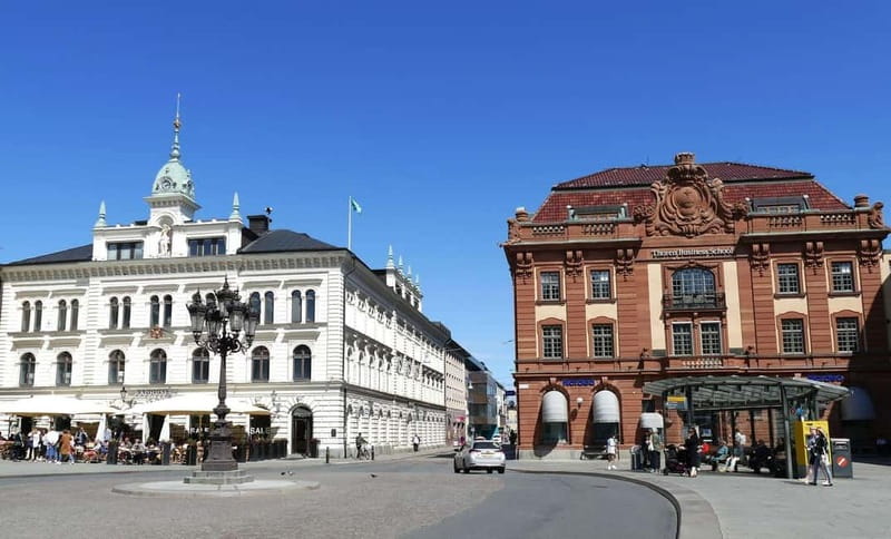 Uppsala Private Guided Walking Tour - Uppsala Cathedral: where royal burial meets big scale