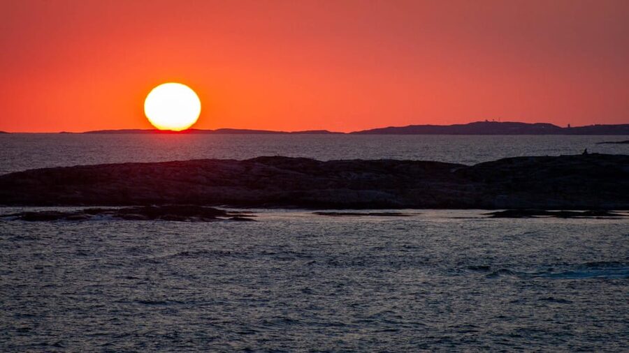 West Sweden: Self Guided Kayak Tour - Southern Route - Day 1 rhythm: inner archipelago fjord paddling that builds confidence