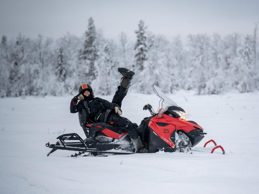Wilderness Tour with Snowmobile & Ice Fishing - Getting started: snowmobile instruction, safety briefing, and driver rules